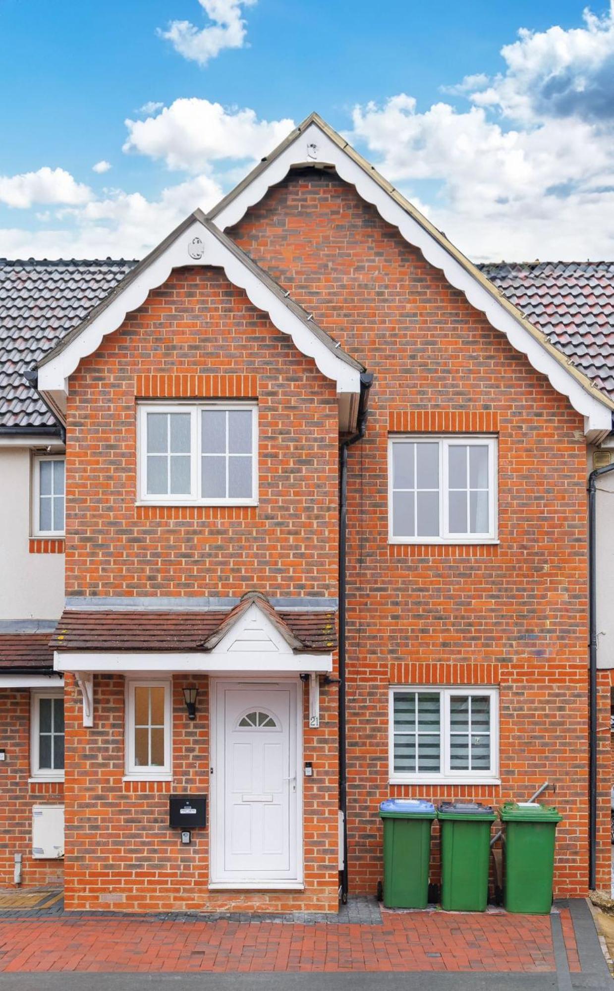 Stylish 3 Bedroom And Free Parking Thamesmead  外观 照片